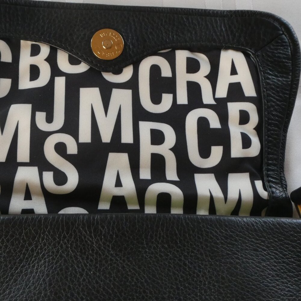 MARC by MARC JACOBS Classic Q Percy Flap Crossbody, Black Leather - Picture 8 of 15